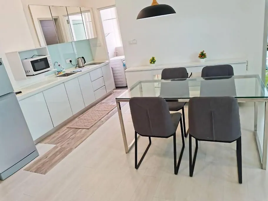Apartment 28Th 2Br1B Straits Garden Suites Georgetown Penang Jelutong Malaysia